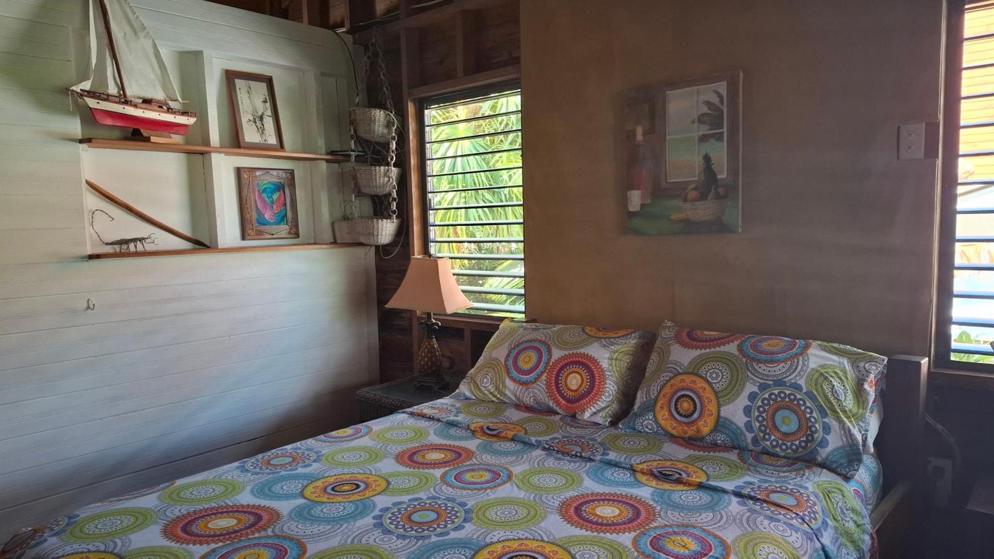 Amanda'S Place Casa Amancer - Sea View, Pool And Tropical Garden Caye Caulker Eksteriør bilde
